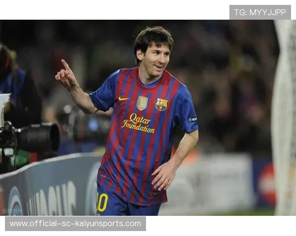 巴萨逆袭传奇，水货球员摘得金球奖桂冠，巴萨金球奖前三