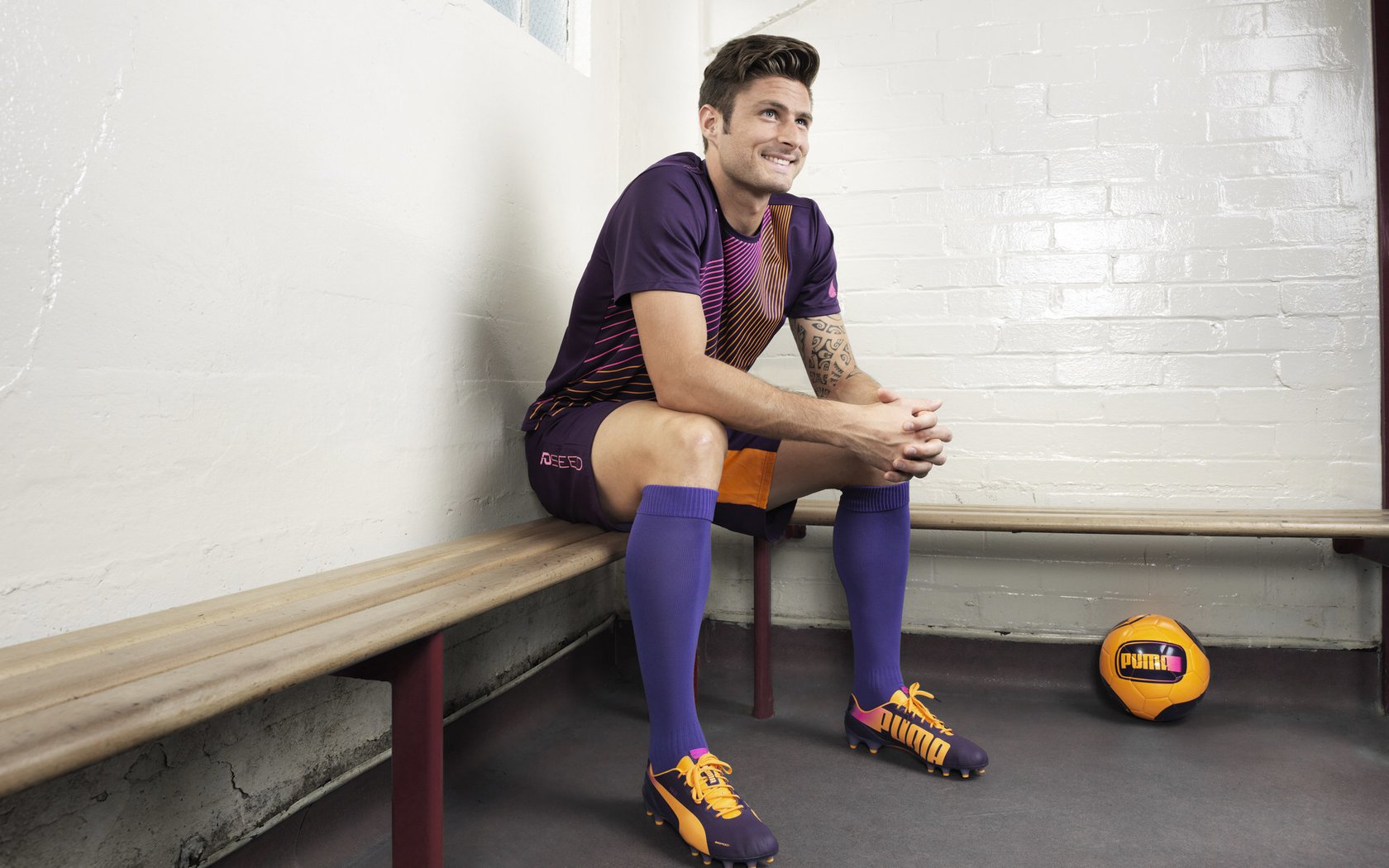 北京中赫国安锋矢铿锵,争取晋级八强,北京中赫国安吧