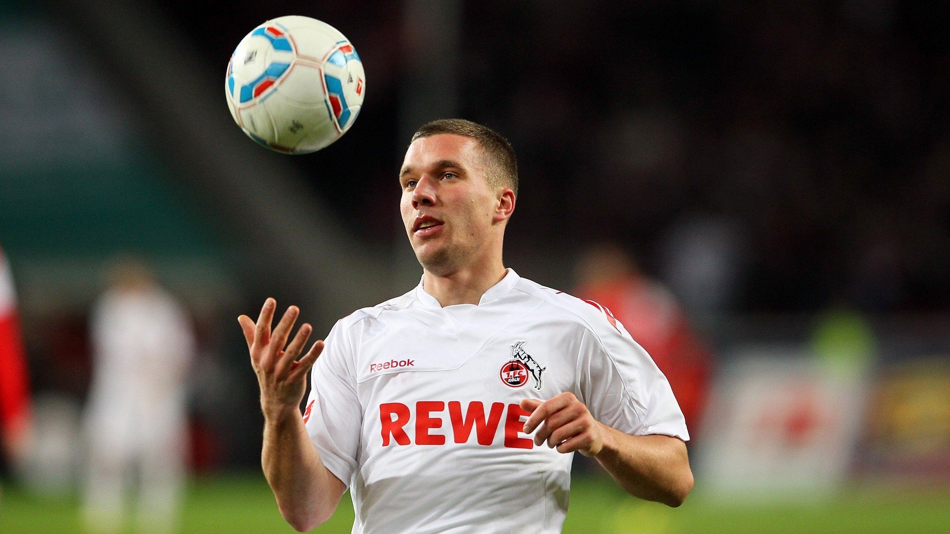 斯图加特客场失利，排名有所下降，斯图加特历史著名球星